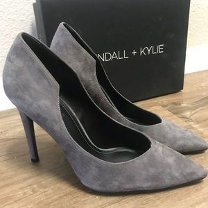 Kendall + Kylie grey suede pumps
